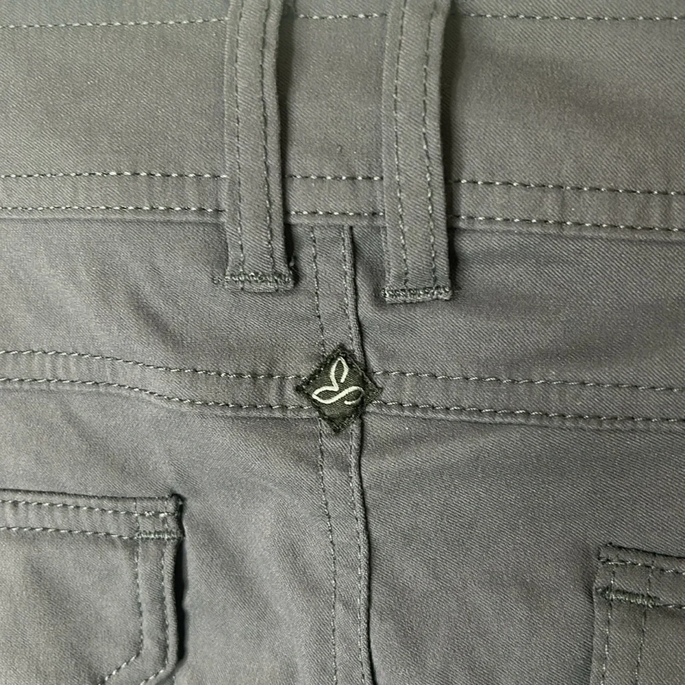 PRANA Halle Straight Convertible Hiking Pants Charcoal Gray Size 12 - Picture 12 of 16